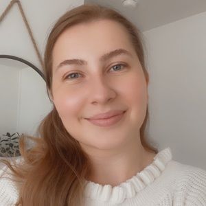 Meet your Posher, Alina